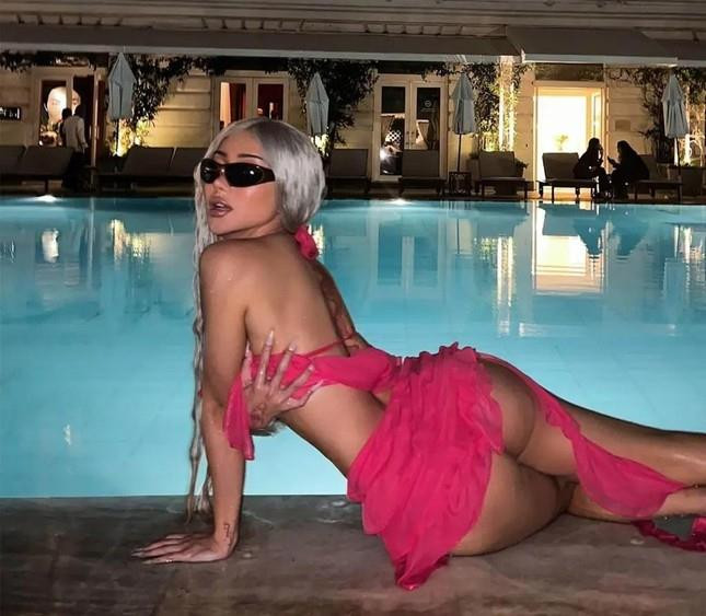 YouTuber nổi tiếng gốc Việt bị bắt với cáo buộc tấn công cảnh sát - 1