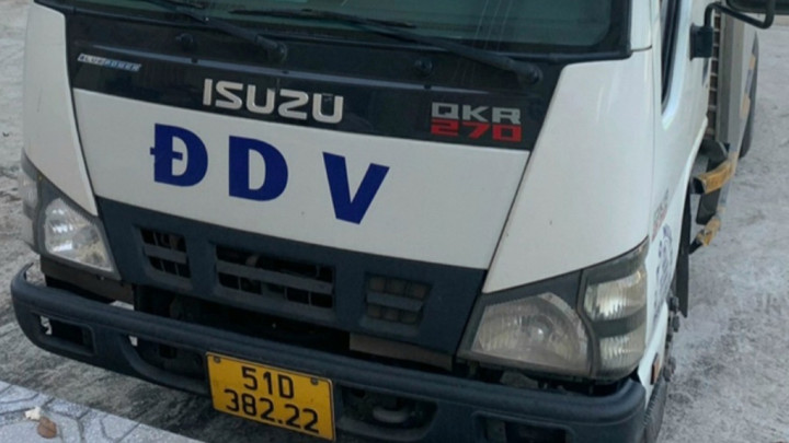 Tạm giữ tài xế gây tai nạn khiến 2 người chết ở Lâm Đồng - 1