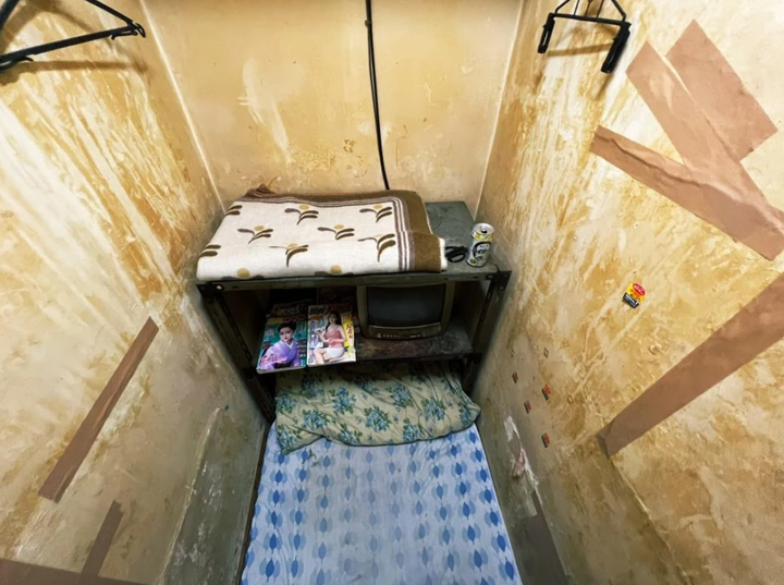 Thuê khách sạn giá rẻ để tiết kiệm, chàng trai 'choáng' khi đến nhận phòng - 2