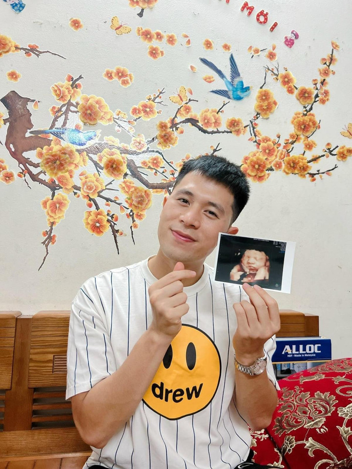 Đình Trọng công khai việc lên chức bố, lộ tên của con đầu lòng - 1