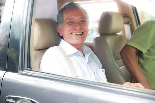 Người bố kín tiếng của Trường Giang: Gà trống nuôi con thay vợ suốt nhiều năm - 2