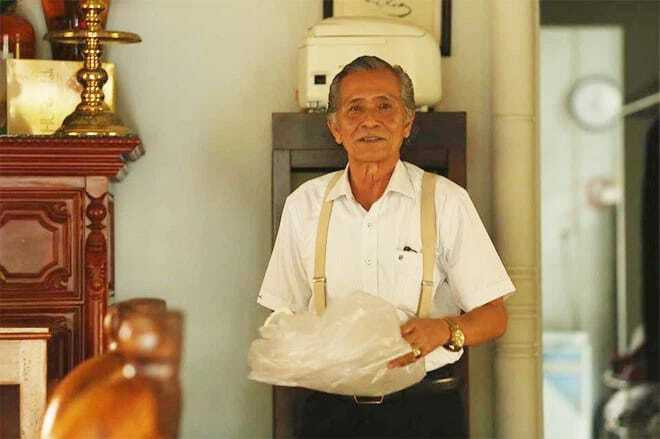 Người bố kín tiếng của Trường Giang: Gà trống nuôi con thay vợ suốt nhiều năm - 4