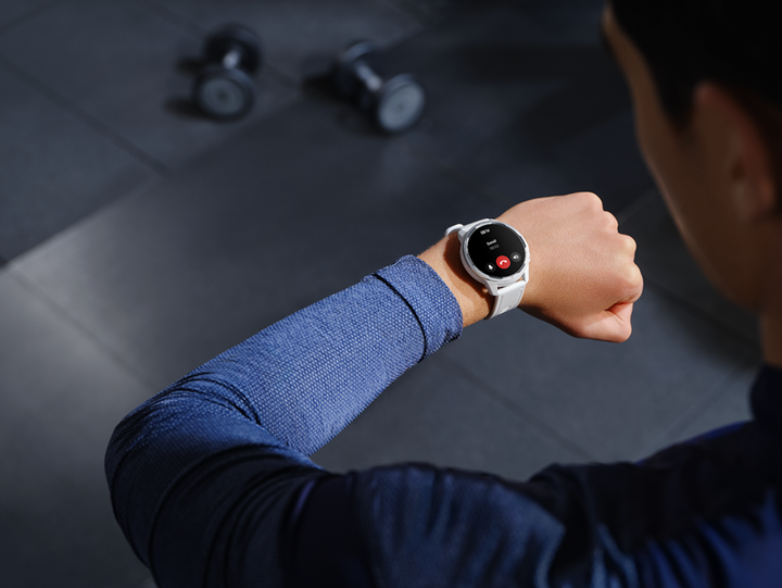 Bốn smartwatch giá hấp dẫn, đa tính năng hiện có trên thị trường - 3