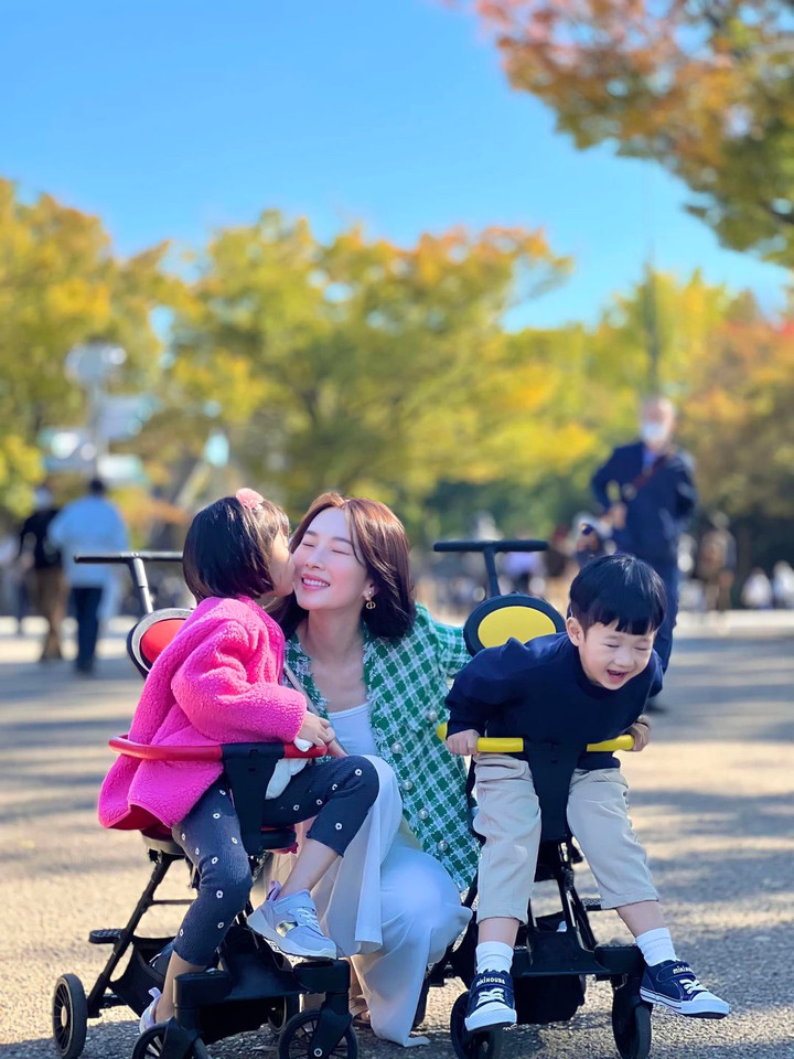 Sao Việt 12/11: Con gái Quyền Linh xinh đẹp lấn át cả mẹ - 4