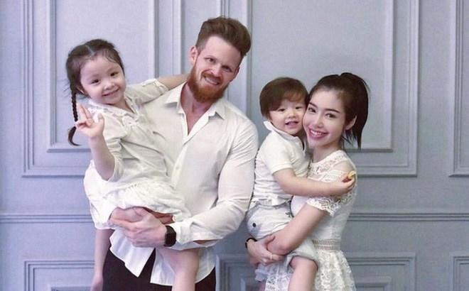 Chồng Tây lên tiếng khi bị Elly Trần tố ngoại tình, 'vô nhân tính' - 1