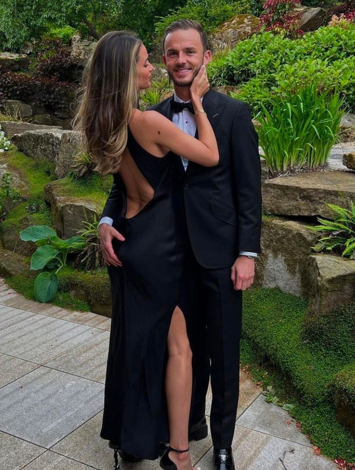 Nhan sắc quyến rũ của người tình sao tuyển Anh dự World Cup 2022 - 7