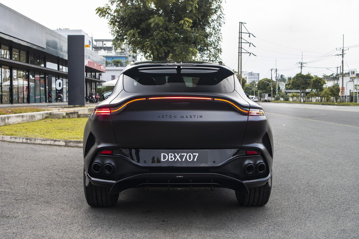 Nhiều mẫu xe mới ra mắt vào tháng 11 tại Việt Nam - 23