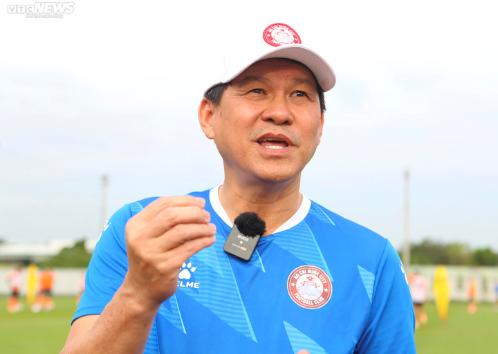 HLV Vũ Tiến Thành: Không có chuyện các đội bóng ở V-League nhường điểm - 1