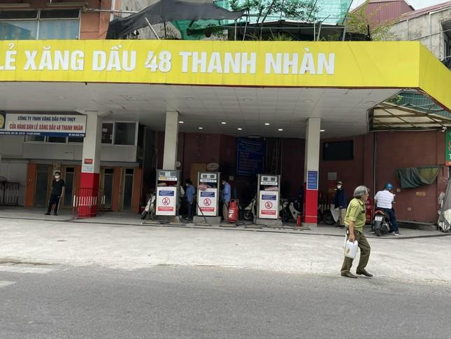 Doanh nghiệp xăng dầu tiếp tục đề nghị tính đủ chi phí - 1