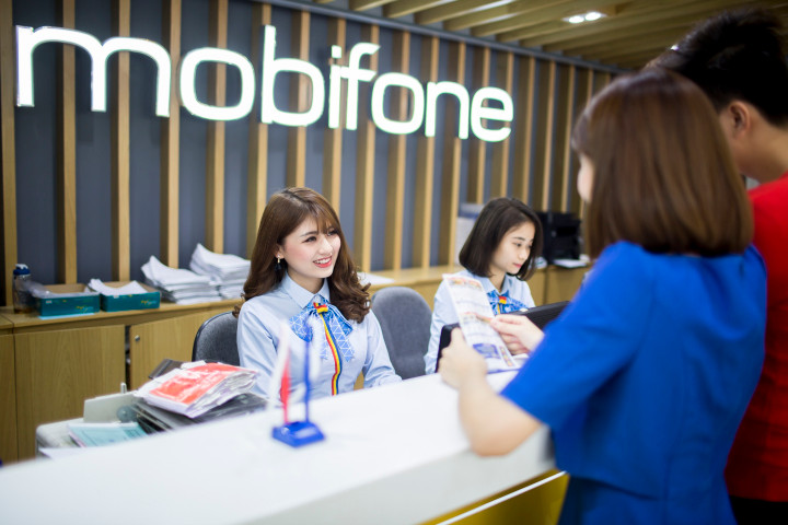 MobiFone lọt Top 100 nơi làm việc tốt nhất Việt Nam năm 2022 - 2