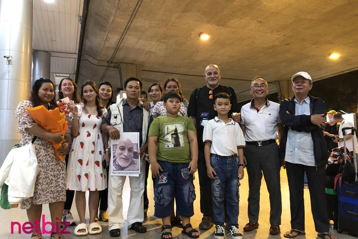 Người em sống tại Mỹ tìm được chị gái cùng cha khác mẹ ở Việt Nam sau 51 năm - 2