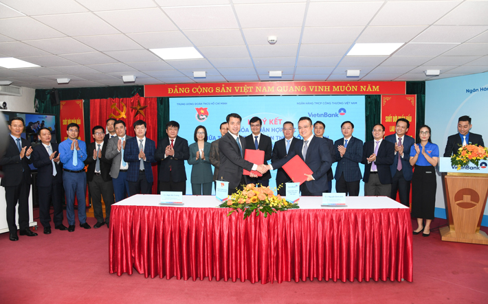 VietinBank và Trung ương Đoàn ký kết hợp tác giai đoạn 2022-2025 - 2