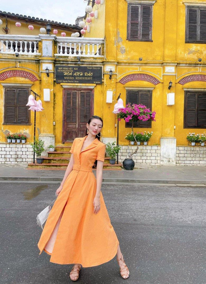 Cháu nội nhà bác học Lương Đình Của từng bỏ thi hoa hậu làm cô giáo