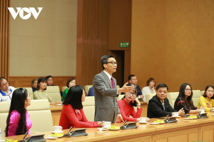 Phó Thủ tướng Vũ Đức Đam: 'Những nơi khó khăn càng phải đầu tư cho giáo dục' - 2