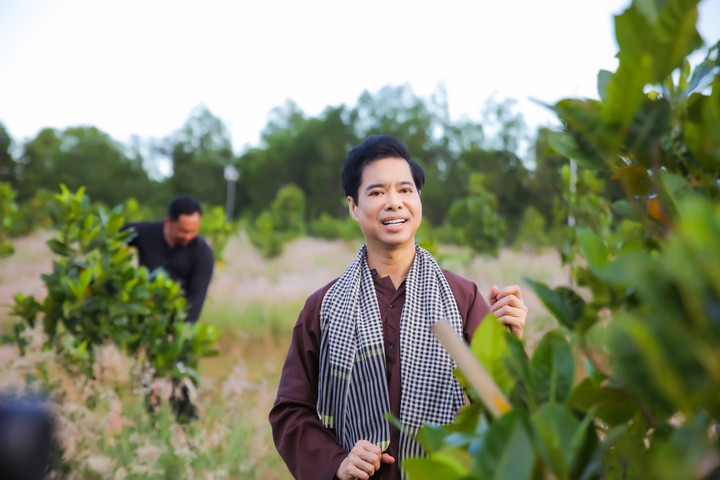 Ngọc Sơn rơi nước mắt khi sáng tác về người nông dân - 3