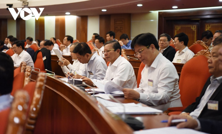 Tổng Bí thư chủ trì hội nghị phát triển vùng Bắc Trung Bộ và duyên hải Trung Bộ - 10