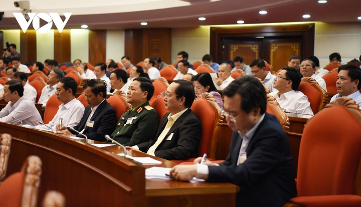 Tổng Bí thư chủ trì hội nghị phát triển vùng Bắc Trung Bộ và duyên hải Trung Bộ - 11