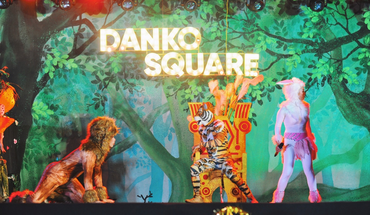 Thêm sắc màu cho tuổi thơ tại Danko Square - sắc màu lễ hội châu Âu - 2