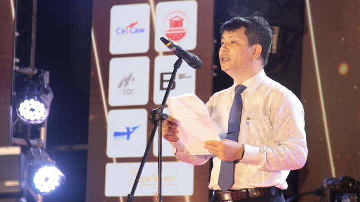 Lộ diện cặp đôi đăng quang 'Sinh viên thanh lịch 2022' - 2