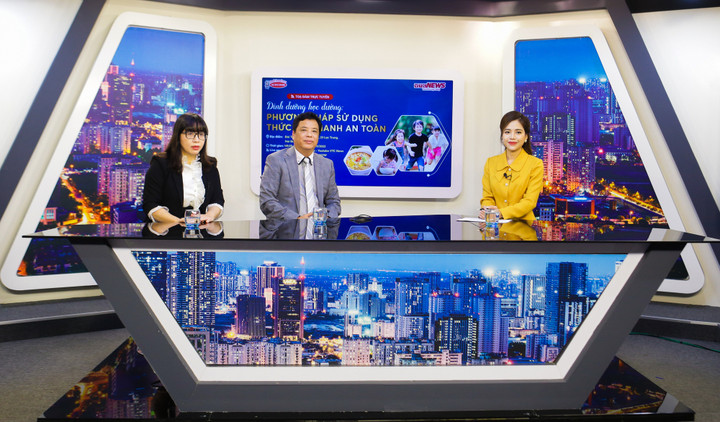 Không tránh được thức ăn nhanh, cha mẹ nên dạy trẻ cách ăn an toàn, lành mạnh - 1