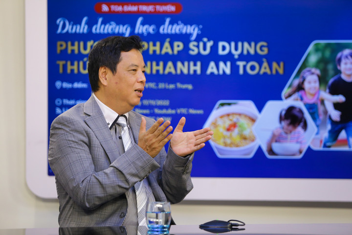 Trực tiếp: Dinh dưỡng học đường - Phương pháp sử dụng thức ăn nhanh an toàn - 4