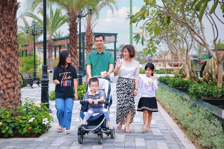 Vừa bàn giao nhà, Vinhomes Ocean Park 2 - The Empire đã rộn ràng lễ hội - 6