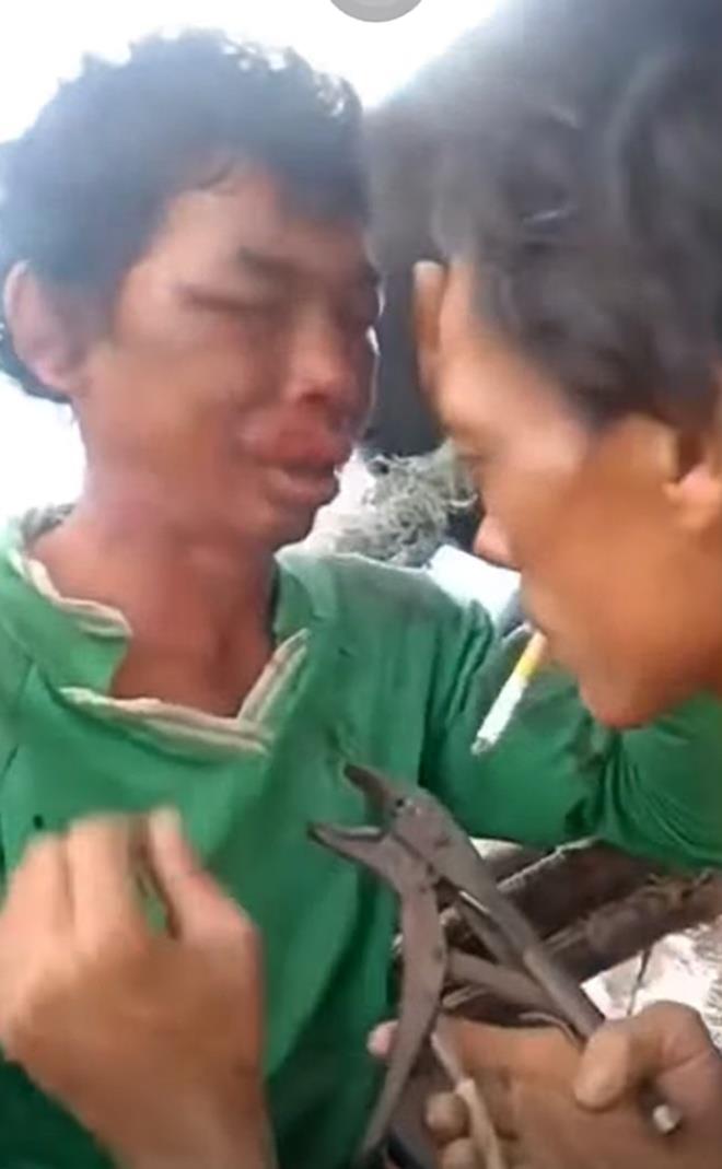 Khởi tố vụ hành hạ thuyền viên tàu cá ở Cà Mau - 1