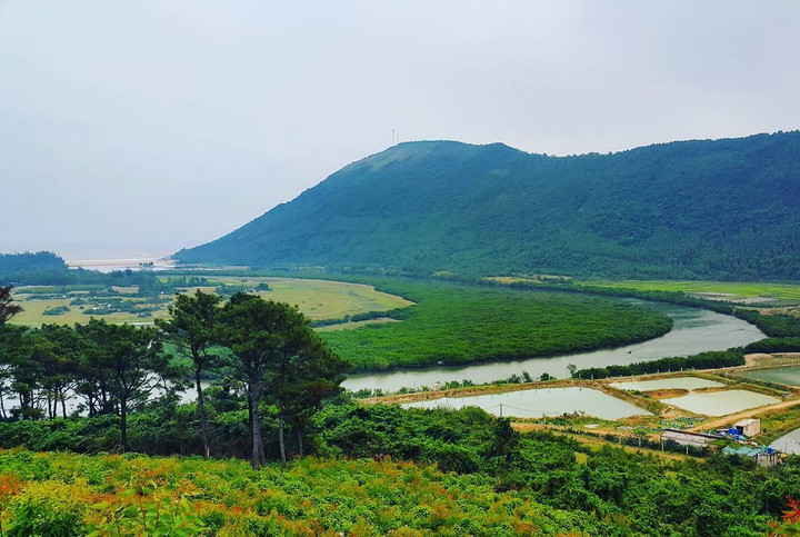 Ngắm đèo Ngang trữ tình ở đời thực, chinh phục ‘cổng trời’ cổ kính trên đỉnh đèo - 5