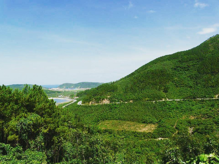 Ngắm đèo Ngang trữ tình ở đời thực, chinh phục ‘cổng trời’ cổ kính trên đỉnh đèo - 3