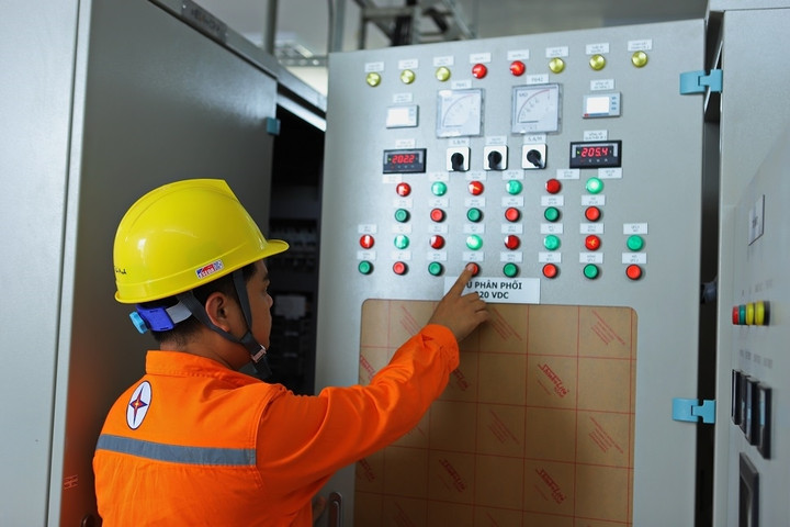 Công trường dự án đường dây và trạm biến áp 110kV Nga Sơn trước khi vận hành - 9