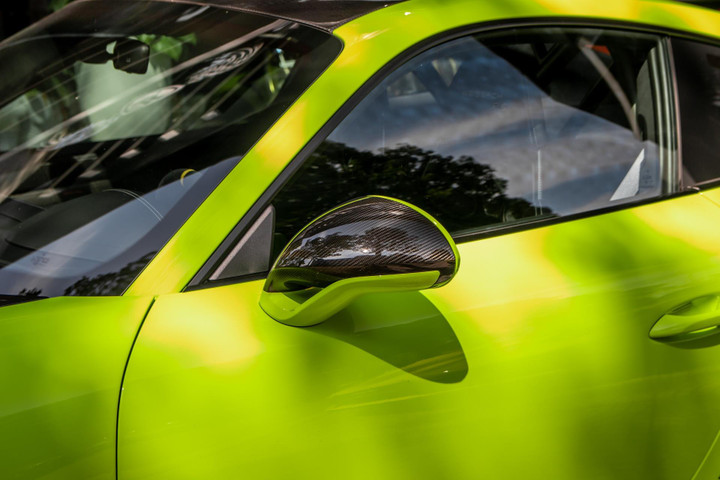 Cận cảnh Porsche 911 GT3 RS với gói nâng cấp gần 100 triệu đồng - 8