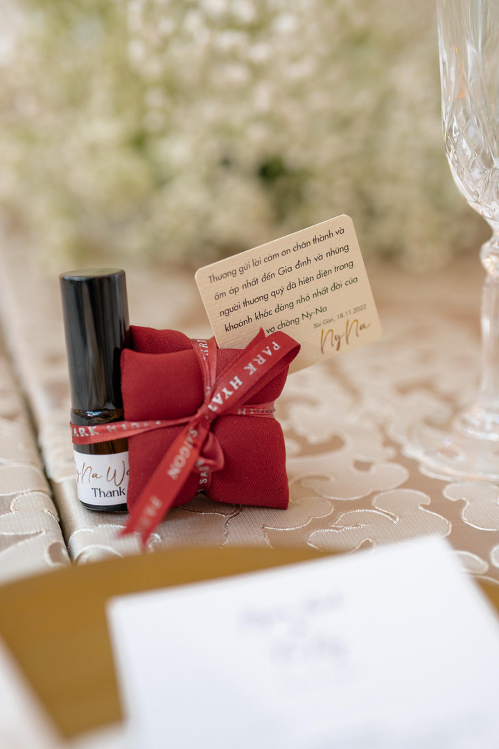 Đám cưới sang trọng của hoa hậu Ngân Anh và chồng MC nổi tiếng - 5