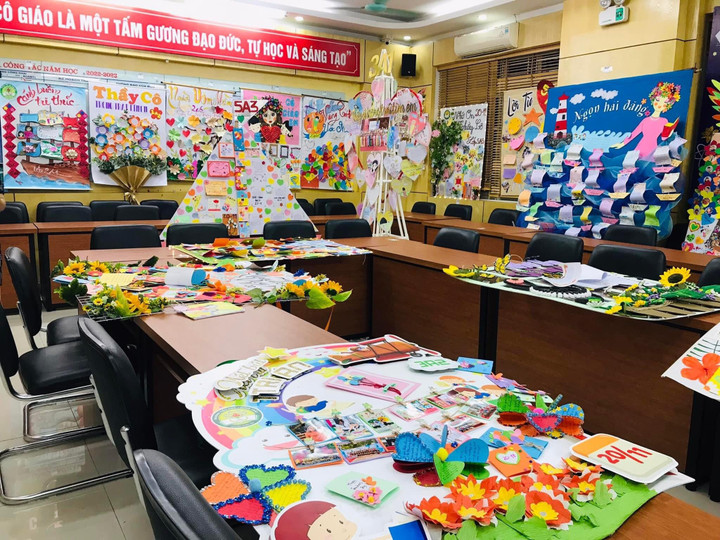 Hà Nội: Thầy trò trường Tiểu học Trưng Trắc tưng bừng đón mừng ngày 20/11 - 6