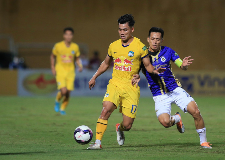 Trực tiếp bóng đá HAGL 1-1 Hà Nội FC: Văn Thanh ghi bàn - 6