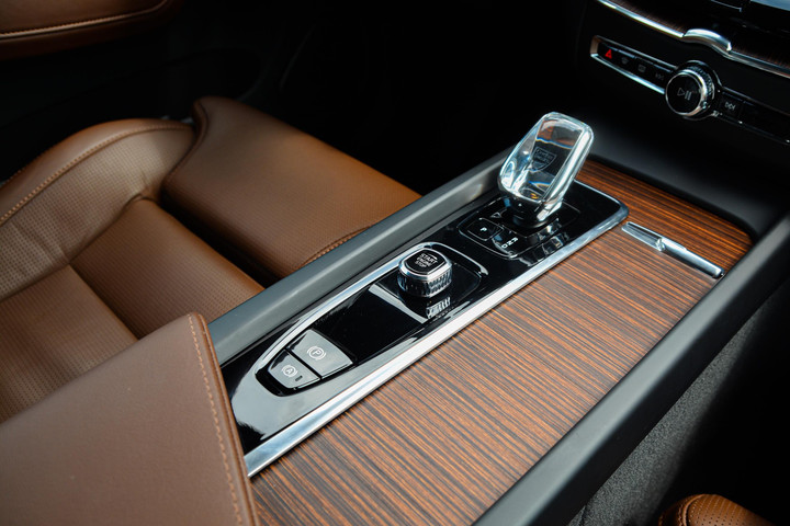 Chi tiết Volvo XC60 Recharge Ultimate giá 2,89 tỷ đồng - 5