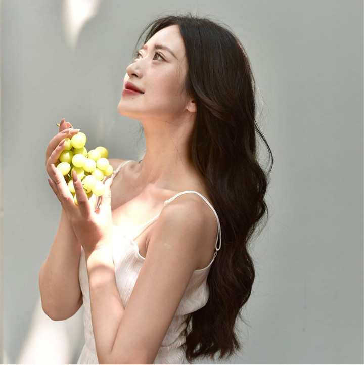 So nhan sắc người đẹp Nóng cùng World Cup 2022 cổ vũ Qatar vs Ecuador - 3