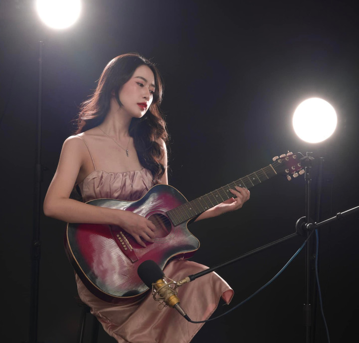 So nhan sắc người đẹp Nóng cùng World Cup 2022 cổ vũ Qatar vs Ecuador - 4