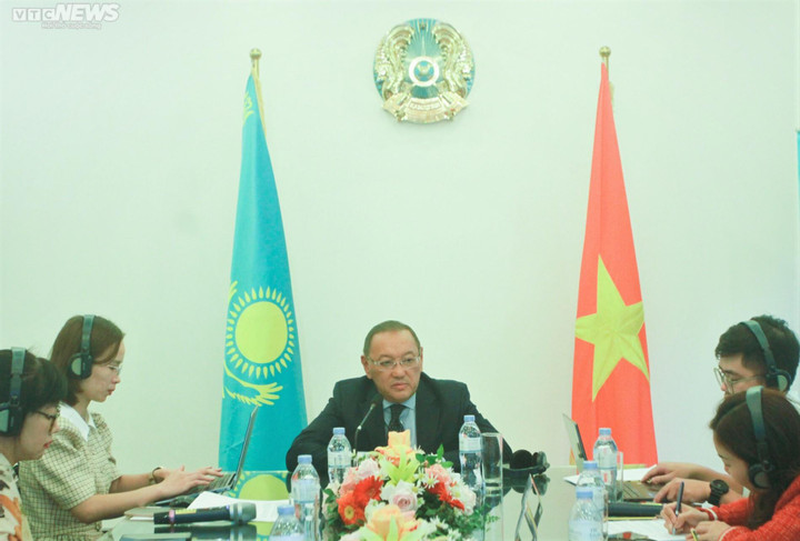 12 triệu cử tri Kazakhstan đi bầu cử tổng thống - 2