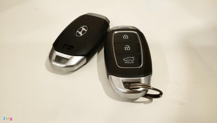 Tốn vài triệu đồng để thay thế khóa thông minh cho ôtô - 1