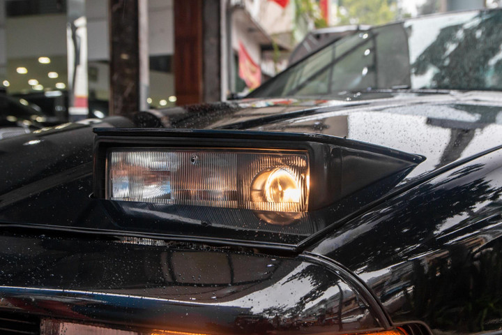 BMW 850i E31 đời 1990 ảnh 7 Cận cảnh BMW 850i E31 đời 1990 độc nhất Việt Nam - 7