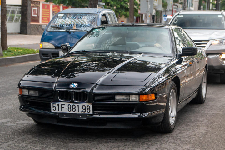 Cận cảnh BMW 850i E31 đời 1990 độc nhất Việt Nam - 16