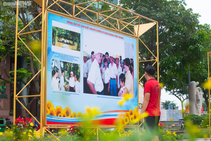 Triển lãm ảnh Kỷ niệm 100 năm ngày sinh Thủ tướng Võ Văn Kiệt - 8