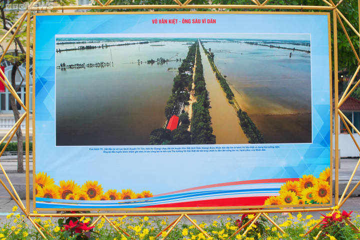 Triển lãm ảnh Kỷ niệm 100 năm ngày sinh Thủ tướng Võ Văn Kiệt - 10