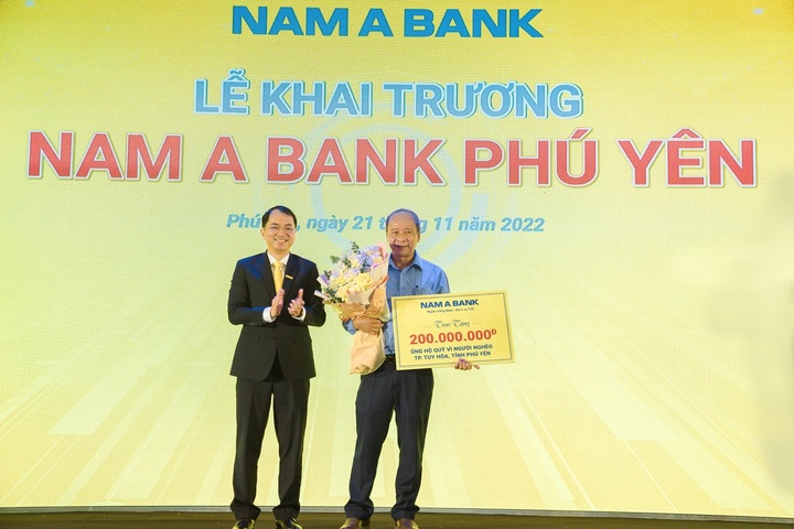 Nam A Bank 'phủ sóng' mạng lưới tại nhiều khu vực - 3