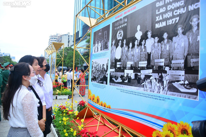 Triển lãm ảnh Kỷ niệm 100 năm ngày sinh Thủ tướng Võ Văn Kiệt - 4