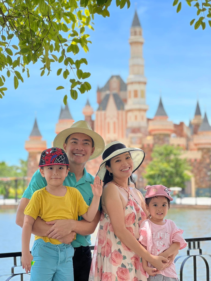 2 người vợ tài sắc của anh em 'hoàng tử xiếc' Quốc Cơ - Quốc Nghiệp - 4