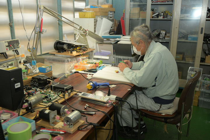 Aioi Denshi - Hành trình 40 năm nghiên cứu sản xuất ghế massage tại Nhật Bản - 1