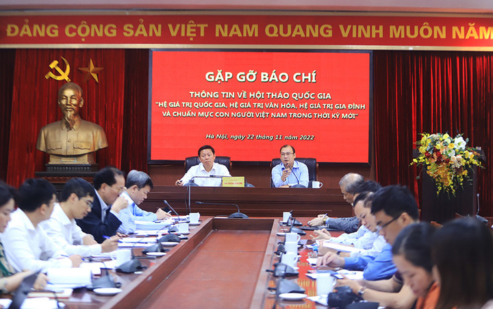 Tầm quan trọng việc xây dựng hệ giá trị văn hóa Việt Nam trong thời kỳ mới - 2