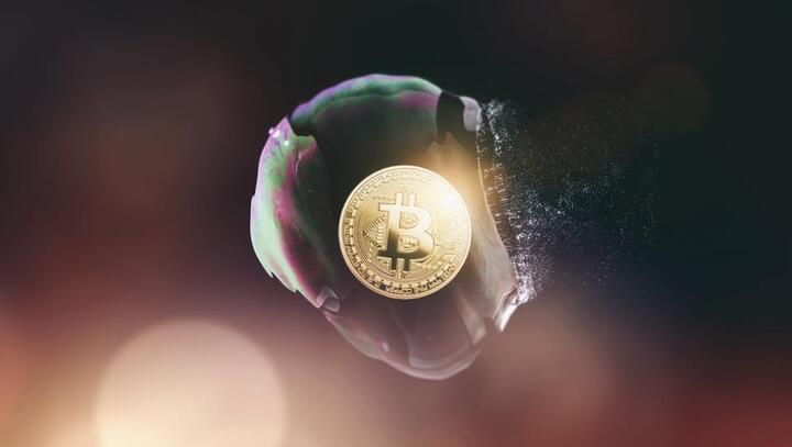 Bitcoin xuống đáy 2 năm - 1