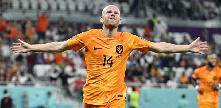 Lịch thi đấu bóng đá hôm nay 25/11 và ngày mai 26/11 - 1